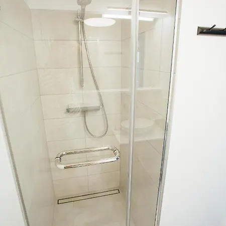 Peaceful Oasis With Air Conditioner Location Riga