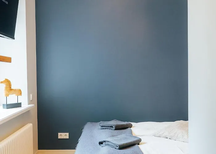 Peaceful Oasis Ac, Quiet Yard, Location Dzīvoklis Riga