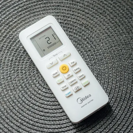 Peaceful Oasis Ac, Quiet Yard, Location Апартаменти Рига